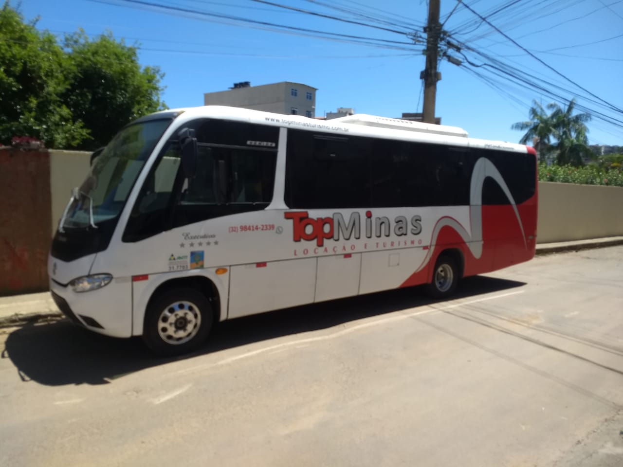 Micro ônibus 28 lugares